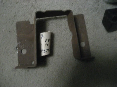 Chevrolet Impala Monte Carlo Front Bumper Impact Bar Reinforcement OEM Bracket - Изображение 1 из 2