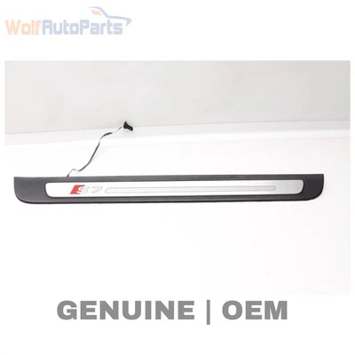 AUDI S7 2013-2014 2016-2018 - ALFÉIZAR DE PUERTA DELANTERO DERECHO / BARRA DE LUZ (S7) Foto 1 de 4