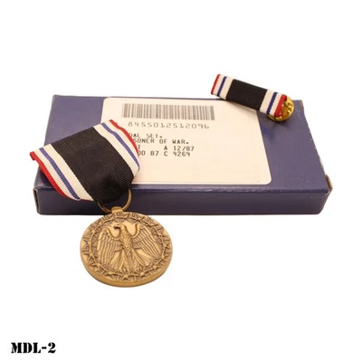 Medalla tamaño completo ~ Juego de medallas prisionero de guerra prisionero de guerra ~ NSN 8455012512096 ~ NUEVO en caja Foto 1 de 4