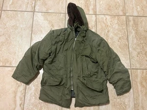 Abrigo chaqueta de piel parka tipo B-9 de la Fuerza Aérea del Ejército de los Estados Unidos de la Segunda Guerra Mundial de la década de 1940 M/L - Imagen 1 de 16