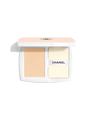 CHANEL LE BLANC Brightening Compact Foundation Long-Lasting Radiance Thermal 12G - Image 1 of 4
