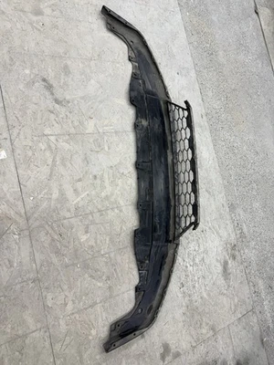 2017-2021 Honda Civic Sedan Front Valance Diffuser Original 71102-TGG-A000 - Image 1 of 2