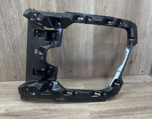 2024-25 FORD F-150 LH GRILLE SUPPORT BRACKET OEM PART - Bild 1 von 5