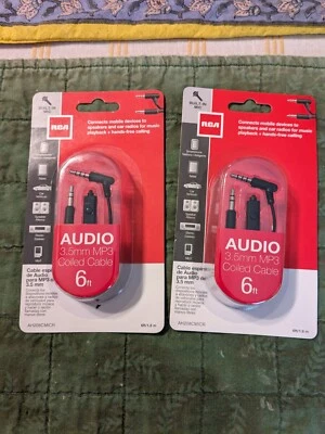 CABLE EN ESPIRAL MP3 RCA 6 FT 3,5 mm (lote de 2) Foto 1 de 2