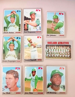 Lote de 9 tarjetas vintage 1970 Topps Oakland A's BERT CAMPANERIS, JOHN ODOM Foto 1 de 4