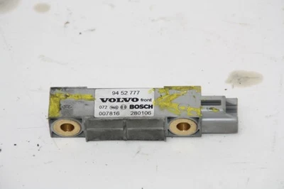 Volvo V70 II 9452777 BOSCH 05-2006 Left Airbag Sensor - Image 1 of 3