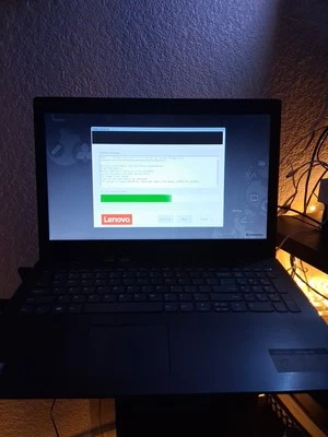 Computadora portátil Lenovo Ideapad 330  Foto 1 de 2