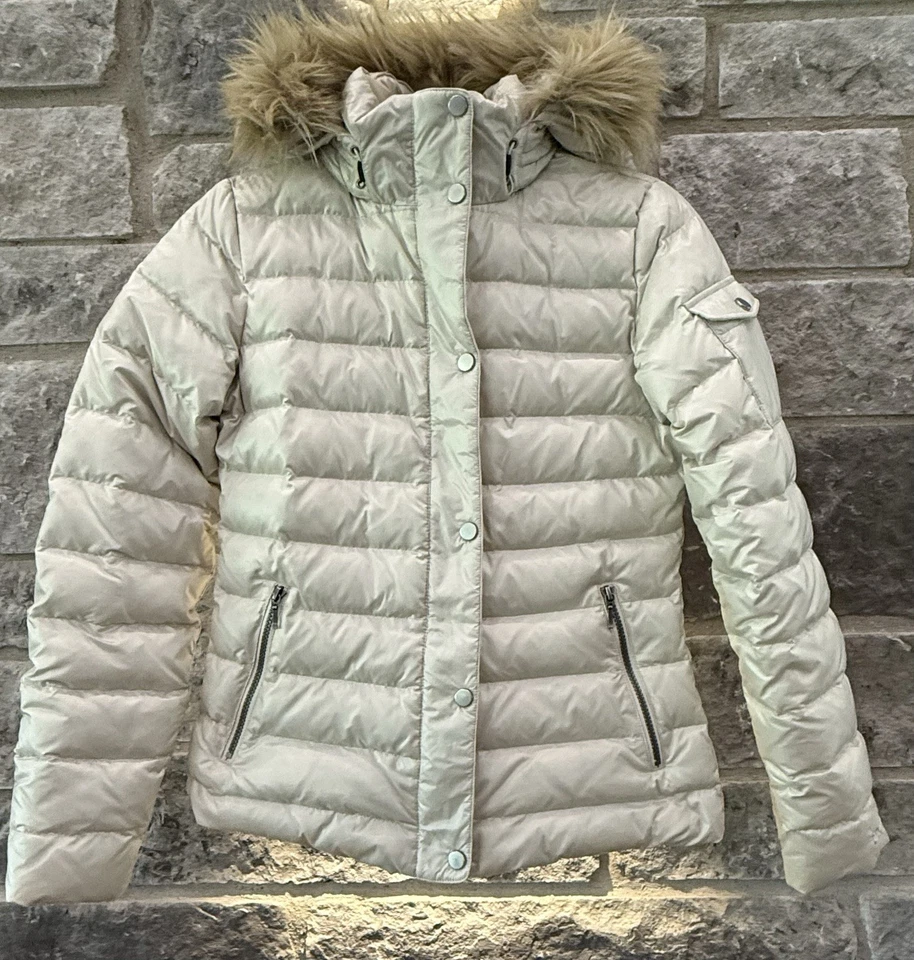 Marmot 700 Fill Down Puffer Jacket - Pearly White Women’s Size S (XS-fits Small) - Image 1 of 4