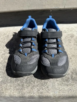 Merrell Outback Low 2 Senderismo Niños Talla US 2 Senderismo Trail Zapatos Negro y Azul Foto 1 de 4
