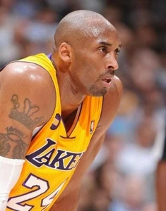 Impresión fotográfica KOBE BRYANT - 8" x 10" - Imagen 1 de 1