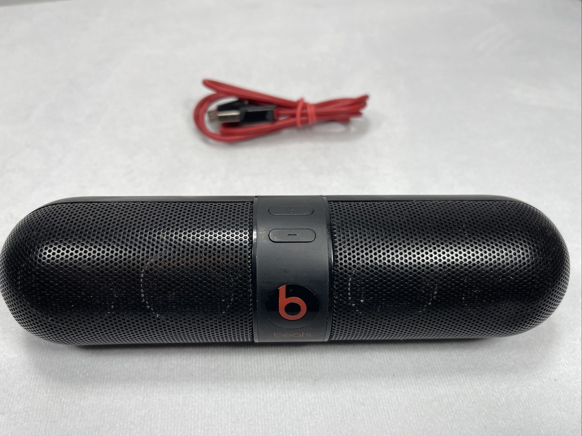Beats by Dr Dre - beats pill 2.0 ブラック【中古美品】 Beats by Dr. Dre® Pill 2.0 (Black) Portable powered
