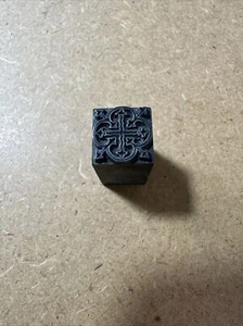 IMPRESIÓN TIPOGRÁFICA ORNAMENTAL CUERO SELLO BLOQUE CRUZ Repujado - Imagen 1 de 5