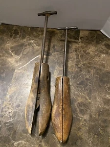 2 Vintage 1918 Antique Cobbler Twist Wood & Metal Shoe Stretchers Quacker City - Picture 1 of 11