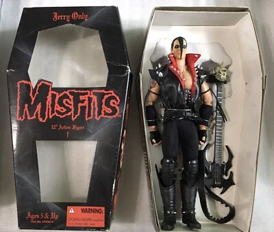 "Figura de acción Misfits Jerry Only 12"" bajista 1999 21st Century Toys con caja de ataúd" Foto 1 de 4