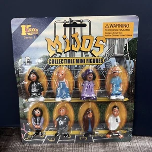 2001 Mijos Serie 1 Spooky Babyboy Payasa Crybaby Selena Mousy Angelbaby Lil Dre - Imagen 1 de 6