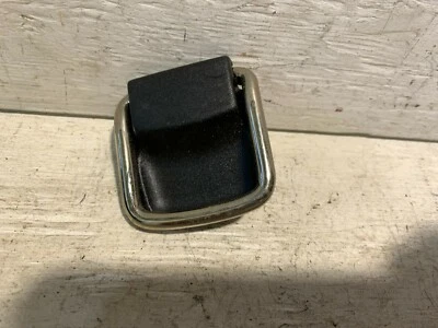 VOLKSWAGEN TIGUAN 2009-2017 CIERRE DE GANCHO ÁREA DE CARGA Foto 1 de 4