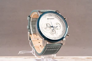 MENS BLUE & STAINLESS STEEL BREED CHRONOGRAPH QUARTZ WRIST WATCH ~W1 - Picture 1 of 7