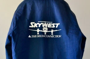 Vintage Skywest Delta Connection B34 Style Coat Full Zip Snap Mid Length Sz XL - Picture 1 of 6