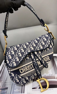 Christian Dior Saddle MM Monogram Shoulder bag Women Classic Almost Brand NEW - Image 1 of 4