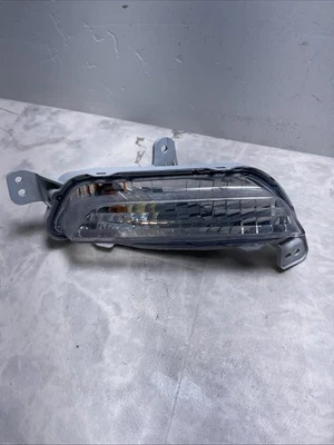 Luz intermitente estacionamiento conductor Honda Passport 2022-2024 33350-T6Z-A31 OEM 9064 Foto 1 de 4