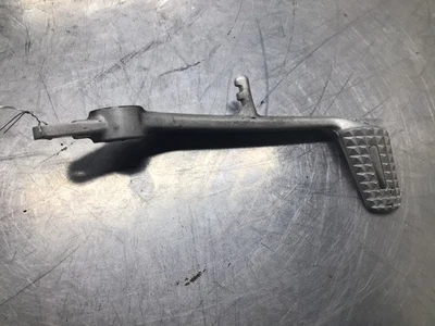 2006 Triumph Daytona 675 тройной OEM правая задняя тормозная ножная педаль - Изображение 1 из 4