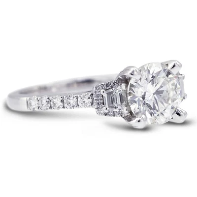 2ct E SI2 Round Earth Mined Certified Diamonds 18k  Vintage Style Sidestone Ring - Image 1 of 4
