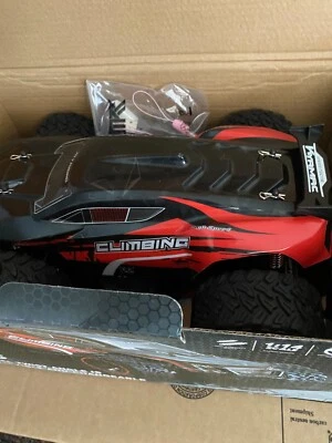 Ninja Dragon Fighter 40mph High Speed RC Racing Car 12.9" x 8.1" x 5.5". 2.4GHz. - Image 1 of 4