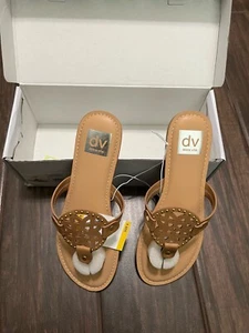 NWB Ladies Beautiful dolcevita Tan Flat Sandals size 8 - Picture 1 of 6