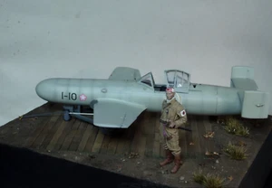 Yokosuka ohka y Japón Kamikaze Juguete Pintado Soldado Preventa | Museo - Imagen 1 de 5