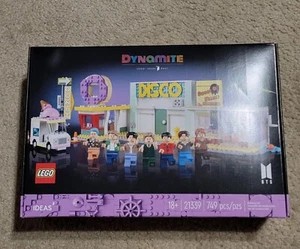 LEGO 21339 Ideas BTS Dynamite Brand New Sealed In Hand - Picture 1 of 2