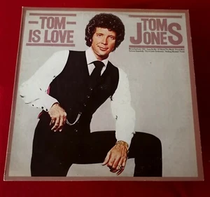 TOM JONES - TOM IS LOVE - VINYL LP 1977 EPIC RECORDS STEREO - Picture 1 of 4