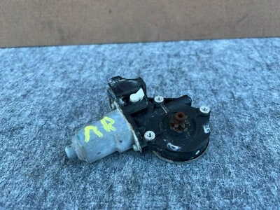 INFINITI M37 M56 M35H Q70 2011-2019 OEM REAR RIGHT PASSENGER WINDOW MOTOR ASSY - Image 1 of 4