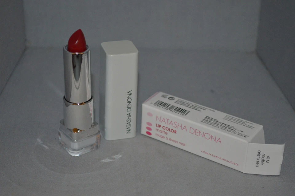 Natasha Denona 唇彩哑光 41 米哑光 Aristo 红色 0.14 盎司全新带盒 — 第 1/1 张图片