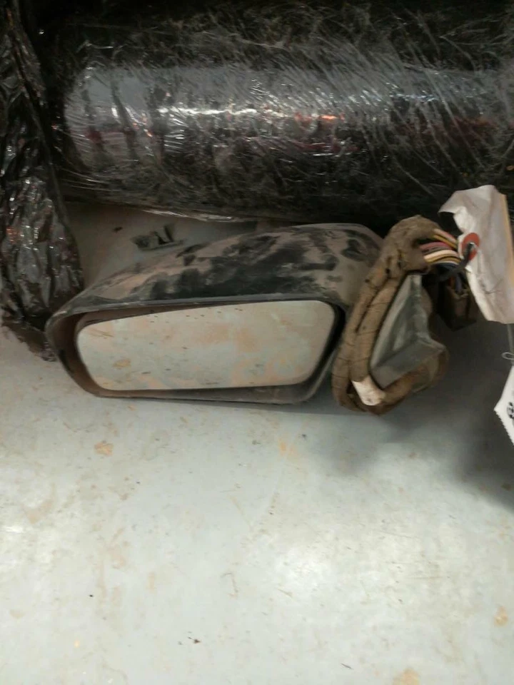 Espejo Puerta Izquierdo Dodge Dynasty 88 89 90 91 92 93 *ENVÍO GRATUITO* Foto 1 de 1
