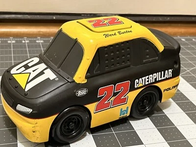 Игрушка гоночный автомобиль Nascar No22 Ward Burton Caterpillar Press Push & Go желтая и черная - Изображение 1 из 4