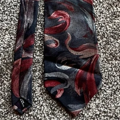 Corbata BUGLEN BOY EE. UU. Para Hombres Mezcla de Seda Patrón Abstracto Foto 1 de 4