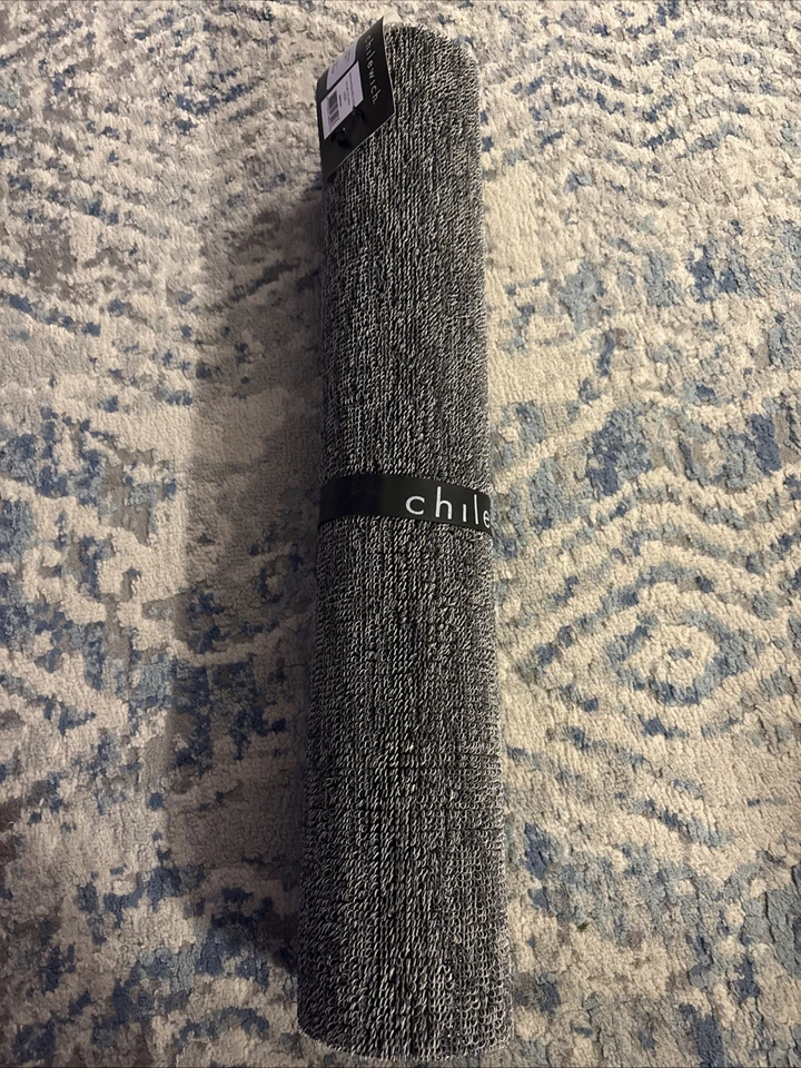 Полиэтиленовый напольный коврик Chilewich Utility Wave для помещений/улицы 2x3 фута каменно-серый новый - Изображение 1 из 1