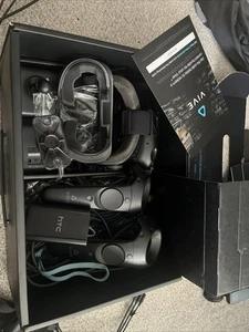 HTC Vive VR Headset, Wireless Included In Original Box, Read Description. - Picture 1 of 11