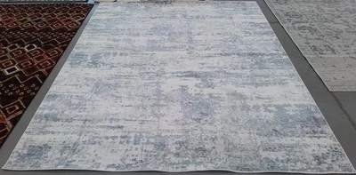 Alfombra Mancha Trasera Marfil/Azul 8'-0" x 10'-0", Precio Reducido 1172774944 ALA700A-8 Foto 1 de 4