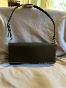 Liz Claiborne Accessories Black Small Handbag Clutch Wallet Handbag Purse - Picture 1 of 1
