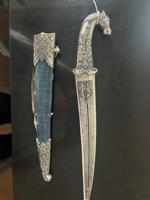 Cuchillo daga vintage con funda Caballos Guerrero 12" Foto 1 de 4