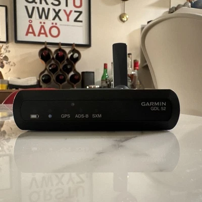 Receptor Garmin GDL 52 ADS-B y S/XM CON PLAN ACTIVO SIRIUSXM, ver descripción Foto 1 de 4