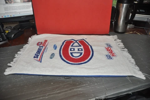 MONTREAL CANADIENS 2008 nhl STANLEY CUP PLAYOFFS RALLY TOWEL GO HABS GO 1 Cover