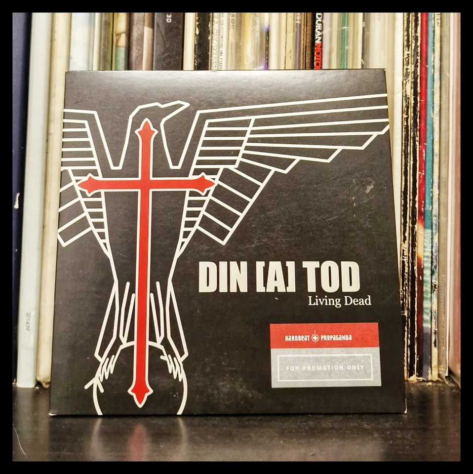 Din [A] Tod – Living Dead (Sammlerstück) cardboard sleeve Promo - Bild 1 von 3