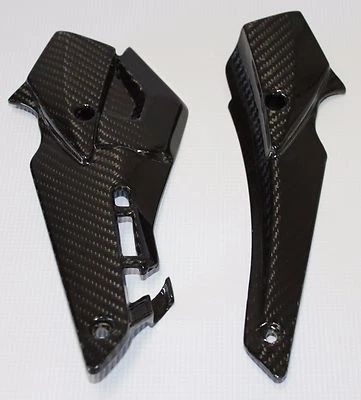 Paneles laterales de fibra de carbono para Aprilia Mana 850 2008-2014 Foto 1 de 4