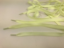 1 Set of 44 Inch Neon Yellow Glow In The Dark Shoelaces For Children Lisa
