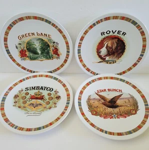 Juego de 4 platos de postre de ensalada Pottery Barn Fireside Club etiquetas de caja de cigarros de 8,25" - Imagen 1 de 12