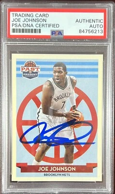 Tarjeta Joe Johnson Auto 2013 Panini #130 Brooklyn Nets PSA Encapsulada Foto 1 de 3