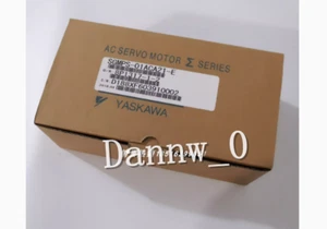 New in box Yaskawa SGMPS-01ACA21-E AC Servo Motor - Picture 1 of 3