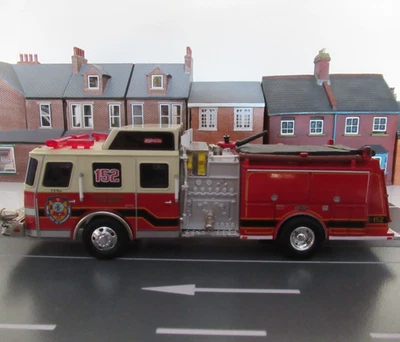 CORGI E-ONE SIDE MOUNT - SHIPPENSBURG FIRE DEPARTMENT SCALE 1:50 No. 54704 - Image 1 of 4